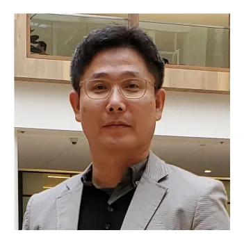 Lee Seong Yeoul